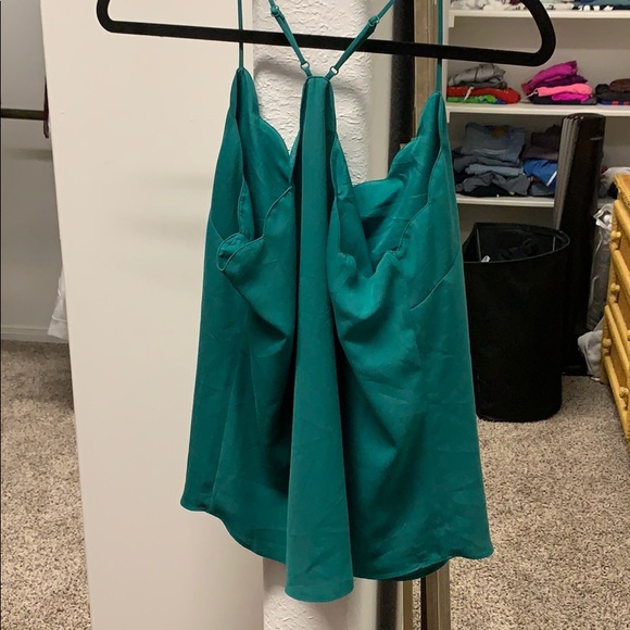 JCrew Green scalloped top - Picture 2 of 2